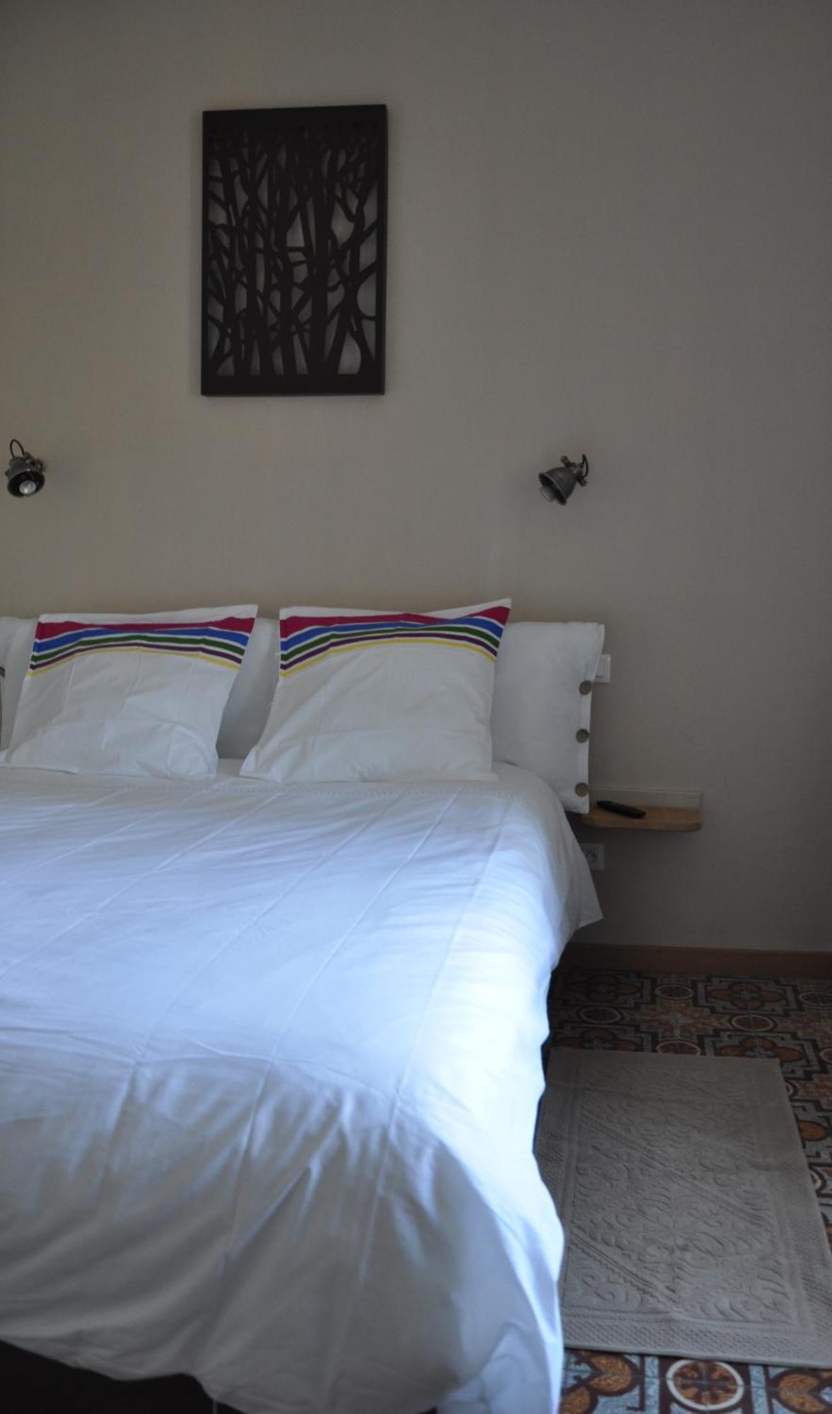 Bed and Breakfast La Fille Du Berger à Puissalicon Extérieur photo